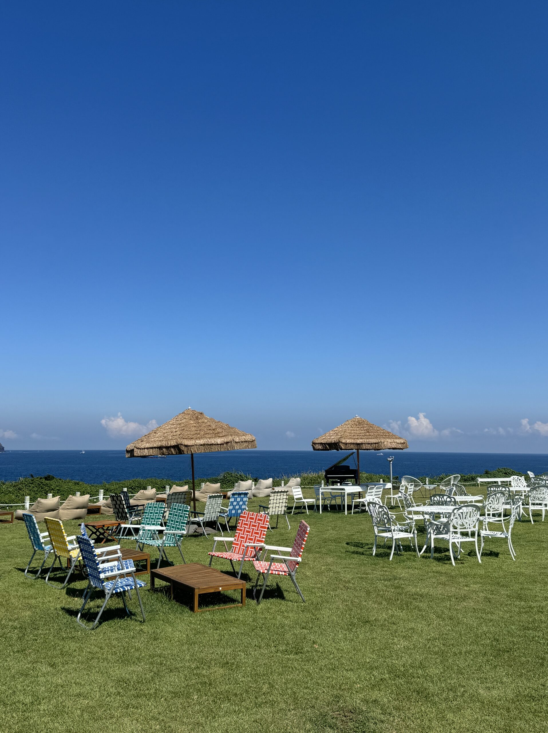 Breathtaking Ocean Views, Aurora Drinks, and Photo Fun at Haeilri Café!
